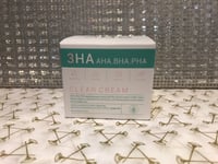 Esfolio 3HA AHA.BHA.PHA Clear Cream 50g New and Boxed