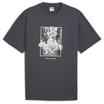 PUMA CLUB DE COURSE Graphic T-Shirt - Grå, storlek X-Small