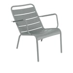 Fermob - Luxembourg Low Armchair - Lapilli Grey - Matstolar utomhus