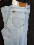 BNWT LEE AUSTIN, Regular Tapered Men Jeans Blue Denim. Size 29"W X 32"L