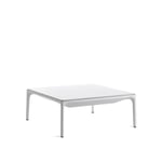 MDF Italia - Yale Low Table 140x140x30, Light Oak, Matt White frame - Sofabord - Jean-Marie Massaud - Tre farget - Metall/Tre