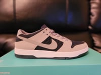 Nike SB Zoom Dunk Low Elite UK 6 EUR 40 Medium Grey White 864345 004