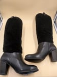 paire de chaussure botte femme UGG taille 41 noir