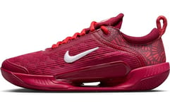 NIKE Femme W Zoom Court Nxt Cly Bas, Noble Red White Ember Glow, 44 EU
