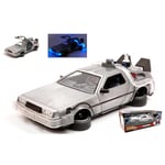 DE LOREAN BACK TO THE FUTURE II FLYING VERSION & LIGHTS 1:24 Jada Toys Movie