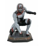 Diamond Marvel Gallery Figurine - Avengers Endgame - Quantum Realm Ant-Man - Ant