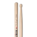 Vic Firth PVF TA Baguette caisse claire Marching Signature Tom Aungst