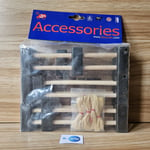 Le Toy Van Accessories Fences Wooden Toy New & Sealed Farm Castle TV 414