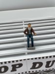 F1046 - Greenhills Scalextric Carrera Seated Male Spectator 1.32 Scale Hand Pain