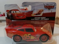 VOITURE DISNEY PIXAR MATTEL CARS flash mc Queen  lightning MC QUEEN NEUF