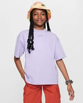 Nike Sportswear Older Kids' (Girls') Oversized T-Shirt