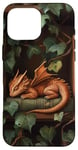 Coque pour iPhone 16 Pro Max Petit dragon endormi sur une bibliothèque avec des vignes