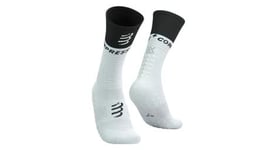 Chaussettes compressport mid compression socks v2 0 blanc noir