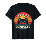 LEVEL 07 COMPLETE Retro Video Game T-Shirt