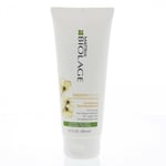 Matrix Biolage SmoothProof hoitoaine 200 ml