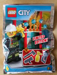 FIGURINE NEUF POLYBAG  LEGO CITY LE POMPIER AVEC ACCESSOIRE  951704  FOIL