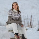 Mönsterbok 2108 Eco Highland wool – 8 mönster för tröjor och koftor till kvinnor