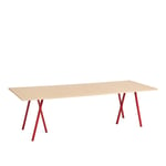 HAY - Loop Stand Table Maroon red powder coated steel frame L250 x W92,5 x H74 Clear lacquered oak tabletop Water-based lacquered oak edge - Matbord - Leif Jørgensen - Röd - Metall/Trä