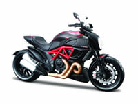 Maisto Motorcycle Ducati Diavel Carbon 1/12