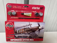 Airfix Starter Set 1:72 Supermarine Spitfire Mk.la A55100 Scale Model