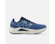 New Balance FuelCell Propel v5