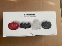 Le Creuset set of 4 Mini Halloween Dishes Stoneware Pumpkins Ghost & Bat NEW