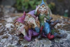 97233  FIGURINE  3  TROLL  SAGESSE ALLONGE  PIXIE ELFE PIXIES FEE FAMILLE  