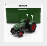 1:32 ROS Fendt Favorit 3 4Wd Tractor With Rollbar 1964 Green Red RS951921