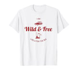 I'm wild and free like a fish in the sea (surfer lifestyle) T-Shirt