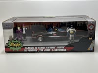 Batman Classic TV Series Batman Robin Penguin Joker Figures Batmobile 1:24 Jada