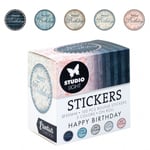 Studio Light Stickers På Rulle 100 st - Dia. 30mm Happy Birthday