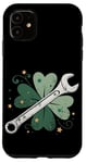 Coque pour iPhone 11 Green and Greasy - Clé St Patrick