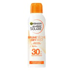 GARNIER Ambre Solaire - Brume Sèche - Protection Solaire Aérosol - FPS 30 - Protège des UVA & UVB - Effet Peau Nue - Résiste à L'eau - Sans Alcool - Peaux Claires - 200 ml