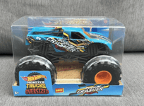 Hot Wheels Podium Crasher Monster Truck Oversized 1:24 Scale