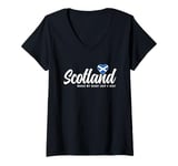 Womens Scottish Souvenirs Makes My Heart Skip A Beat Scotland V-Neck T-Shirt