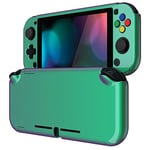 eXtremeRate PlayVital Coque de Protection pour Nintendo Switch Lite,Coque Rigide pour Switch Lite(Protection Écran&Capuchon Joystick&Cap Bouton Sticker Inclus)-Caméléon Violet Vert