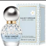 MARC JACOBS DAISY DREAM 30ML EDT SPRAY - NEW BOXED & SEALED - FREE P&P 🚚