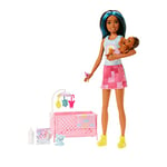 Barbie Coffret Skipper Baby-Sitter, Berceau avec poupée Amie de Skipper, bébé aux Yeux endormis, mobilier et Accessoires, Jouet Enfant, Dès 3 Ans, HJY34