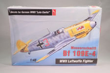 LP272 HOBBY CRAFT 1570 Maquette 1/48 1:48 Avion Messerschmitt Bf 109E-4 WWII