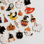 24st Assorted Guldpläterad Emalj Halloween Dekorationer Berlock hänge för DIY smycken Making Halsband Armband Örhänge D