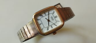 Seiko UV090 Vintage 3421-5200 Montre Femme