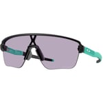 OAKLEY Corridor Sq 2024