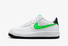 UK 6 EUR 39 US 6.5Y ~ Nike Air Force 1 Low ‘Strike Green’ GS ~ FV5948 106