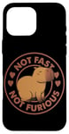 Coque pour iPhone 16 Pro Max Badge parodie du film Capybara avec inscription « Not Fast Not Furious »