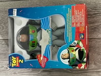 New Rare Toy Story 2 Buzz Lightyear Ultimate Talking Collectible Action Figure