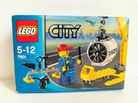 Lego City 7901 Airplane Mechanic - Le mécanicien de l'avion Sealed Set Scellé