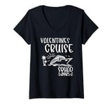 Womens Valentine’s Day Cruise Squad 2025 Holiday Family Matching V-Neck T-Shirt