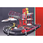 Ferrari racing garage incl. 1 car 1:43