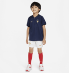 Nike Younger Kids' Football Kit Fff 2022/23 Home Fanikauppa jalkapallo MIDNIGHT NAVY/WHITE/UNIVERSITY RED/METALLIC GOLD