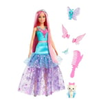 Barbie® Malibu A Touch of Magic Poupée inspirée du film Barbie® A Touch of Magic avec cheveux longs d’environ 18 cm, robe et 2 animaux fantastiques, JCW48